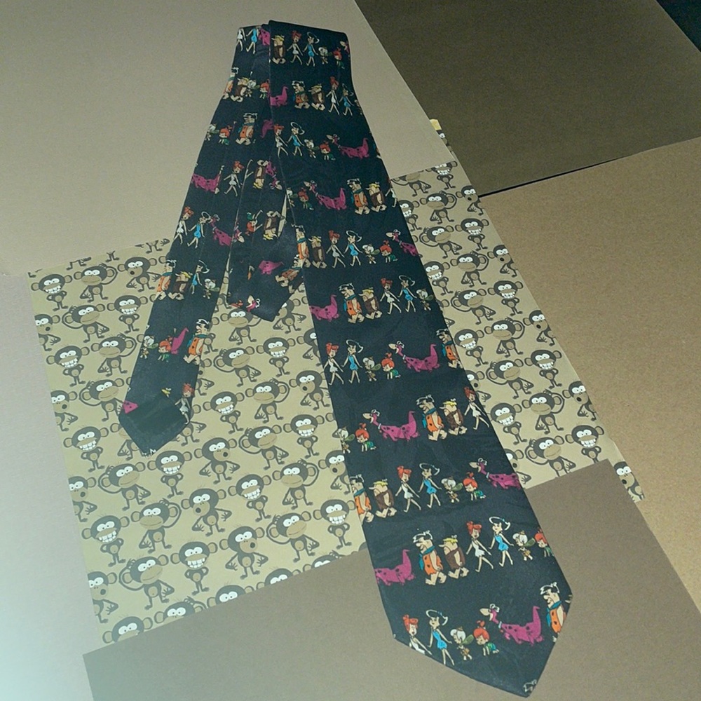 FLINTSTONES CARTOON 1993 TIE FRED BARNEY WILMA BETTY PEBBLES BAMM-BAMM & DINO